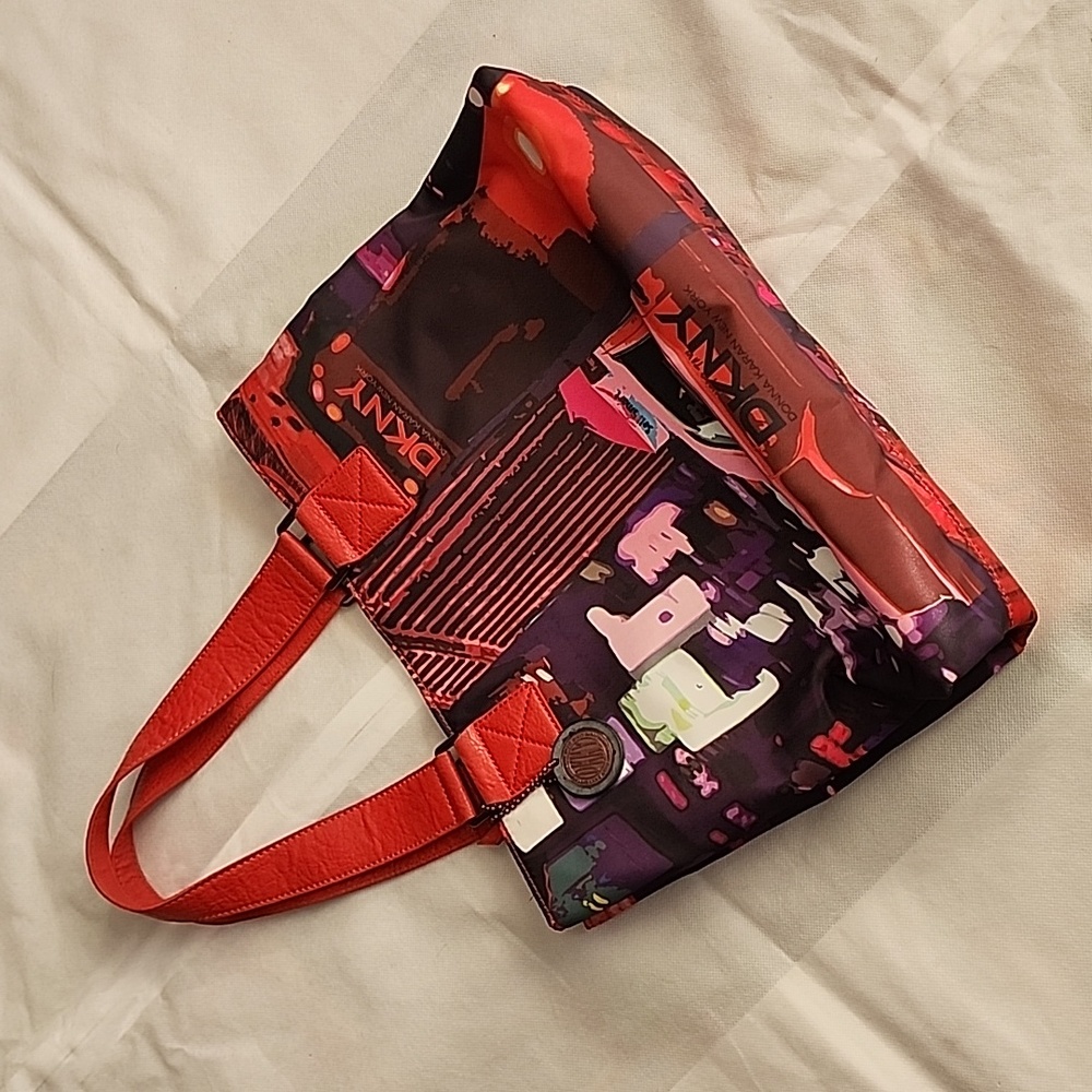 DKNY Donna Karan Active shoulder Bag